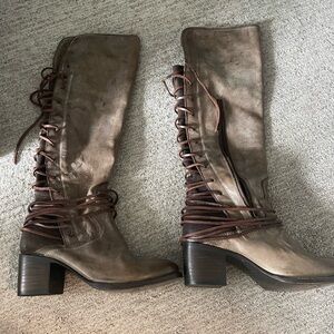 Freebird size 10 boots New